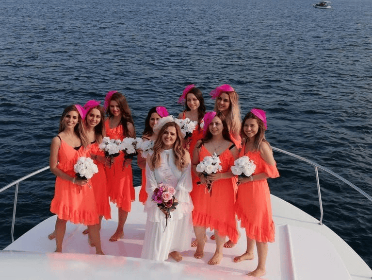 Teknede Kına Gecesi Nasıl Olur? Geleneksel Ruhu Boğaz’da Yaşatın